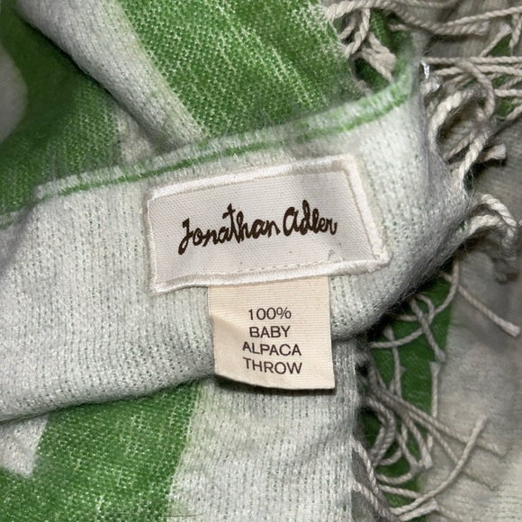 Jonathan Adler 100% Alpaca Nixon Blanket - Picture 2 of 2